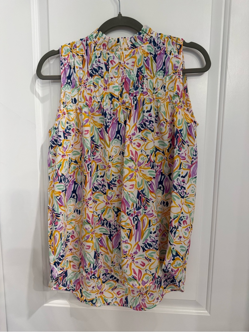 JODIFL Sleeveless Floral Print Top in White, Yellow & Purple